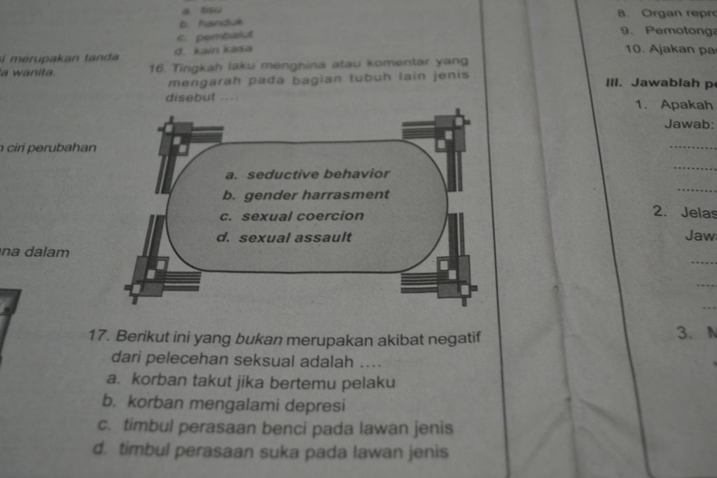 Buku Pendamping Materi Pendidikan Jasmani dan Olah Raga yang berisi materi vulgar (Foto: Purwokertokita.com)