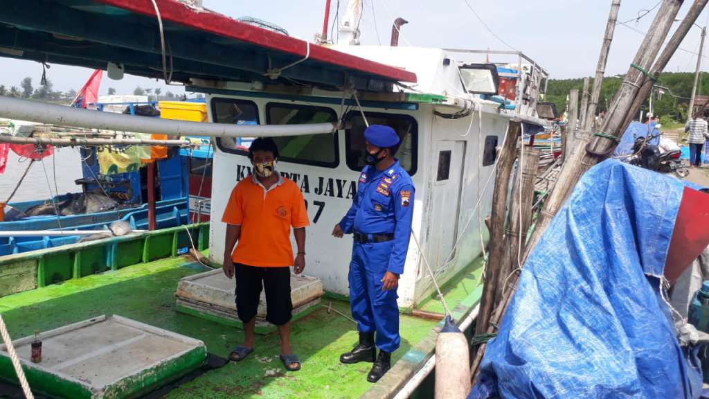 Polres Kebumen edukasi ke nelayan soal protkes (ist)